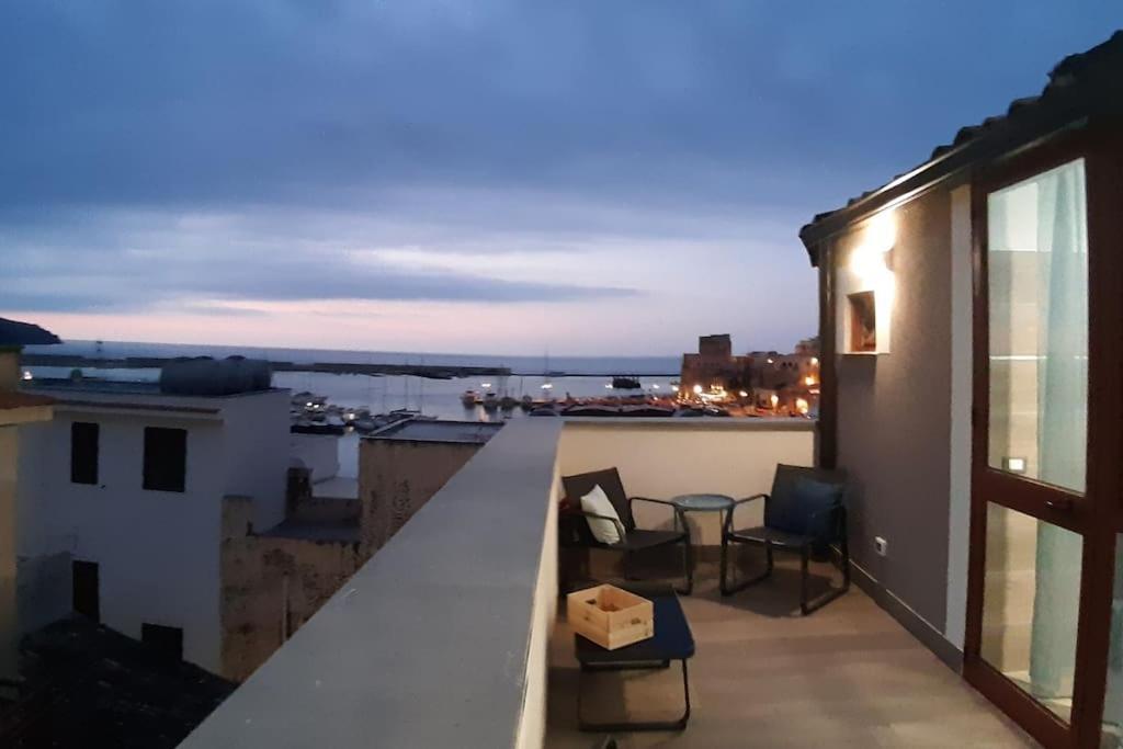 A 2 Passi Dal Castello ,Appartamento Con Veranda Castellammare del Golfo Exterior photo